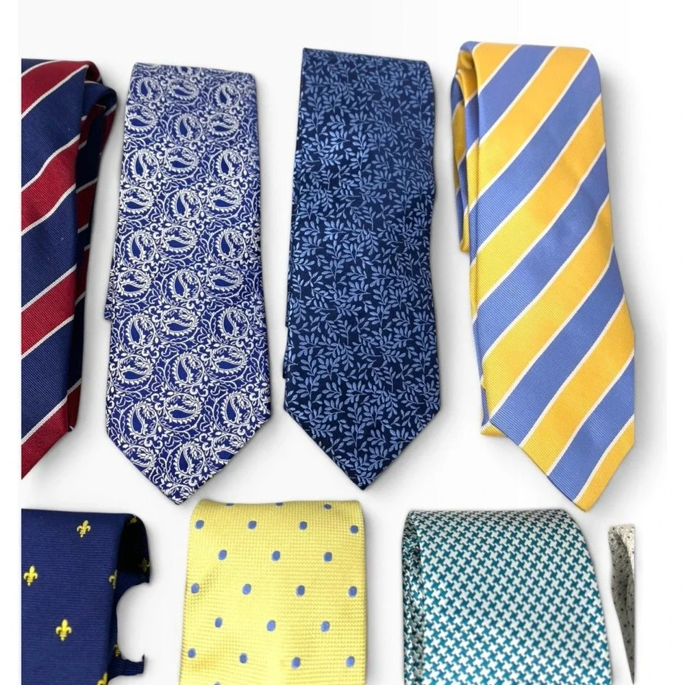 Charles Tyrwhitt Lot of 13 Mens Silk Ties Business Career Different Prints